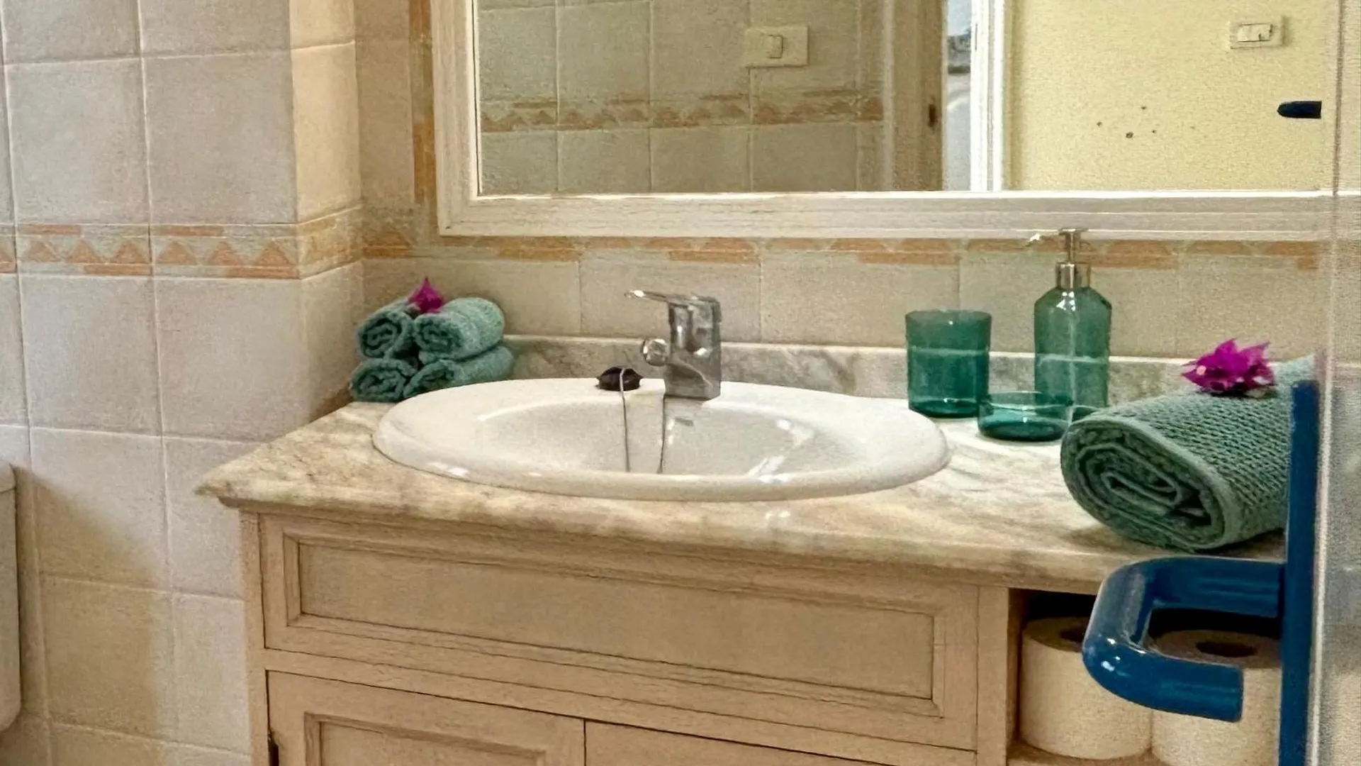 Granada Del Sol Apartment Los Cristianos