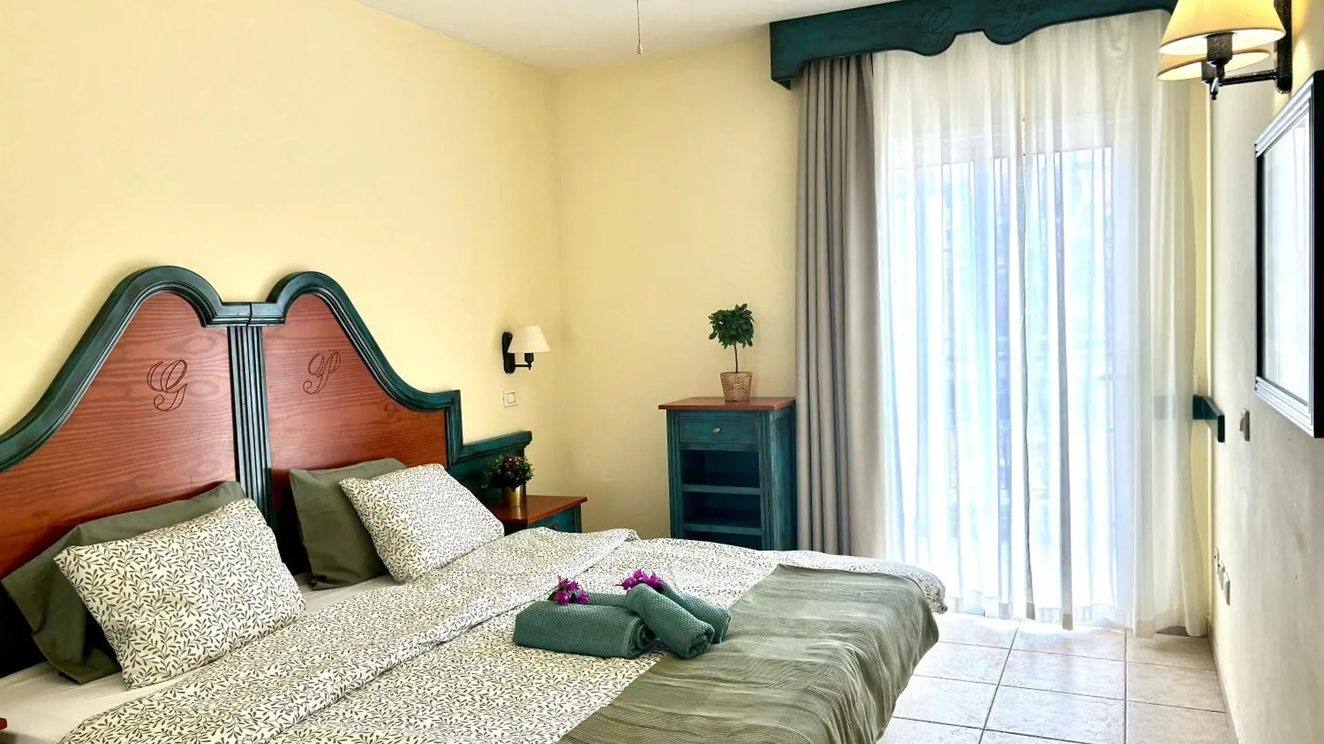 Granada Del Sol Apartment Los Cristianos